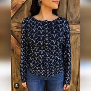 Ariat Longhorn Long Sleeve Henley Top Medium